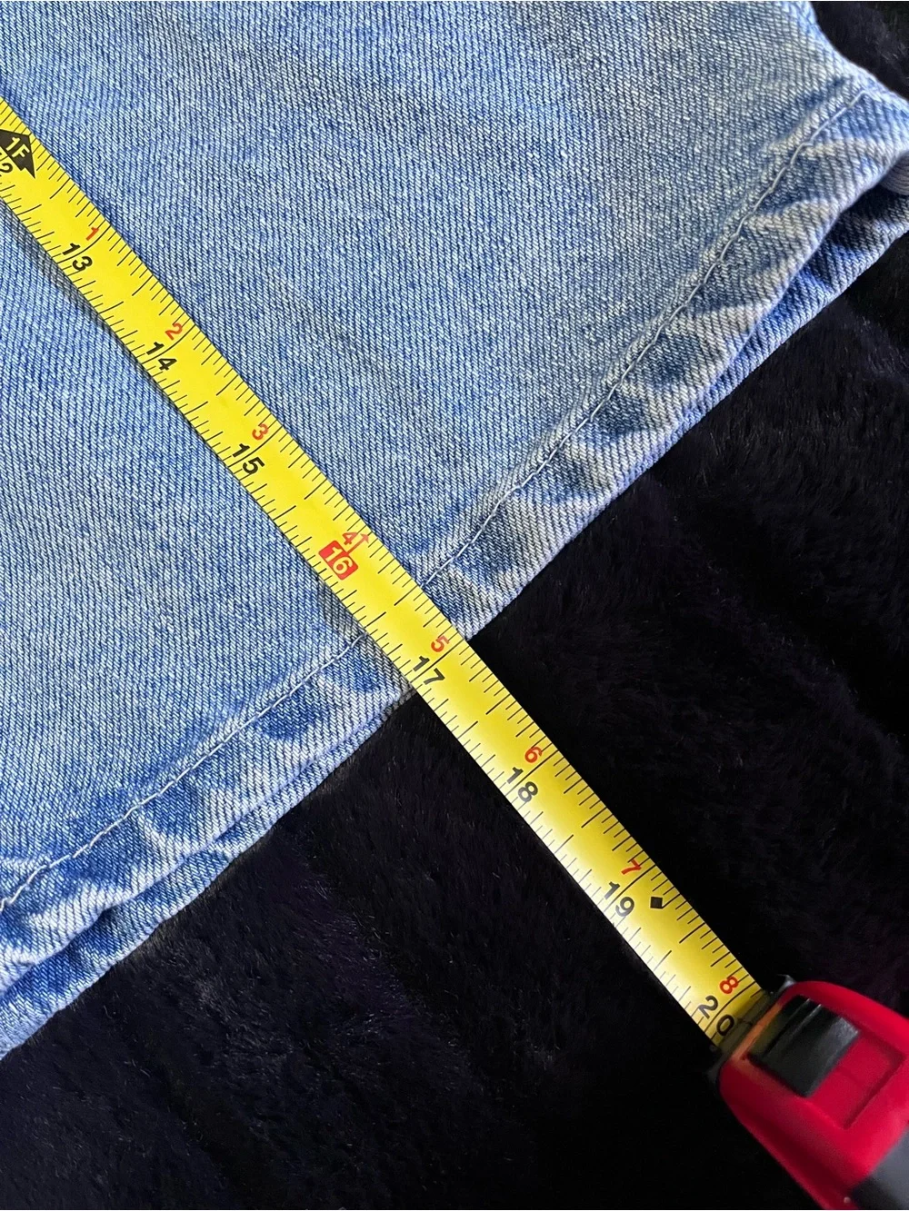 ASOS Women’s Light Wash Denim Mini Skirt Size 4 NWOT
